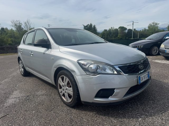 KIA cee