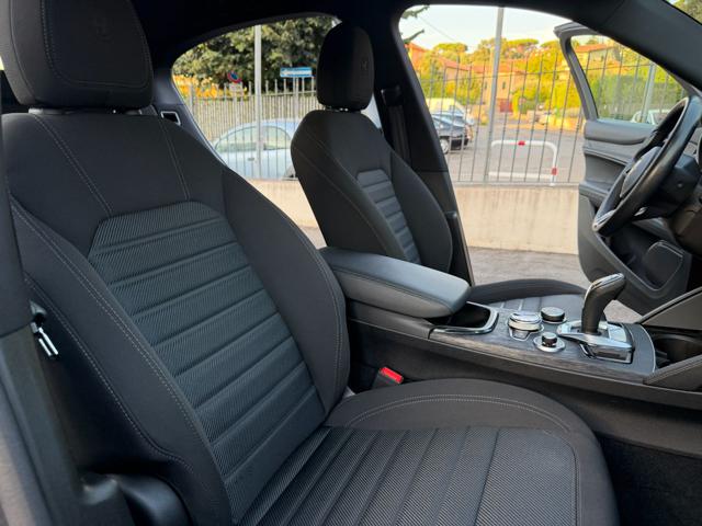 ALFA ROMEO Stelvio usata, con Controllo automatico clima