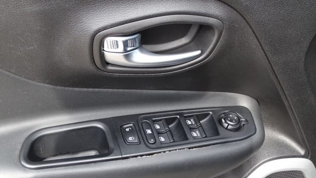 JEEP Renegade usata 56
