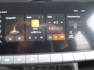 MG ZS usata, con USB