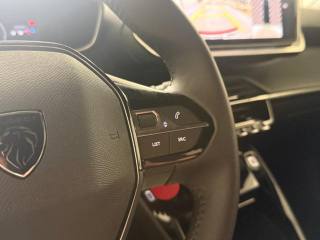 PEUGEOT 2008 usata, con Sensore di pioggia