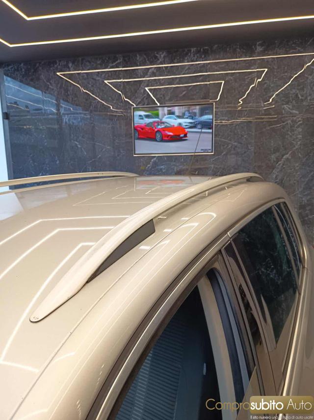 VOLKSWAGEN Tiguan usata 18