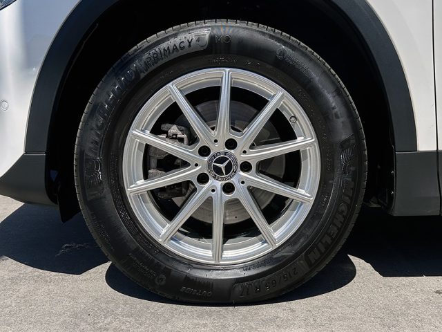 MERCEDES-BENZ GLA 200 usata, con Sensori di parcheggio posteriori