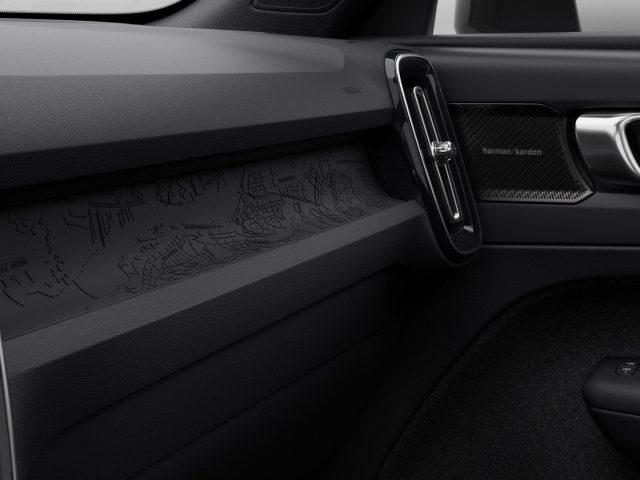 VOLVO EC40 usata, con Controllo automatico clima