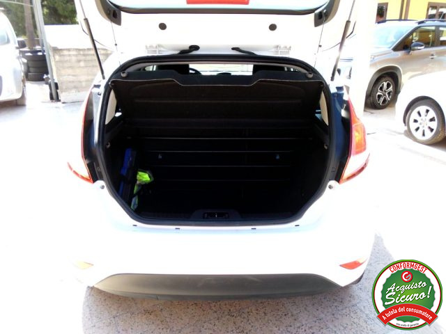 FORD Fiesta usata 32