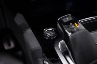 PEUGEOT 5008 usata, con USB
