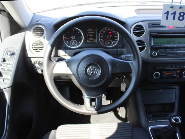 VOLKSWAGEN Tiguan usata, con Specchietti laterali elettrici