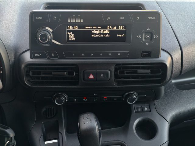 OPEL Combo usata, con Controllo trazione