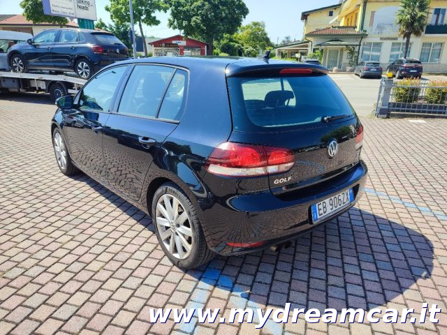 VOLKSWAGEN Golf usata, con Autoradio