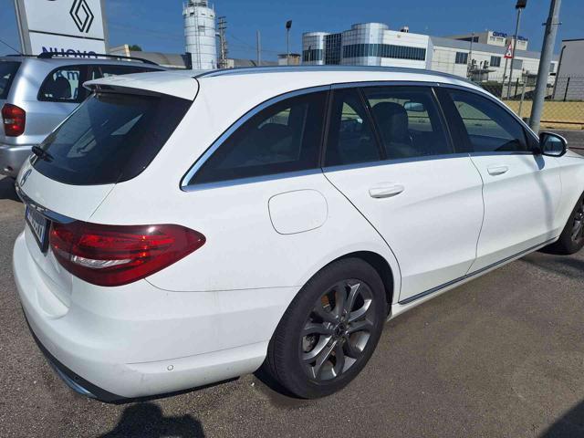 MERCEDES-BENZ C 220 usata, con Airbag
