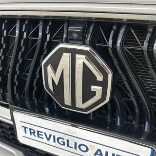 MG HS usata, con Specchietti laterali elettrici