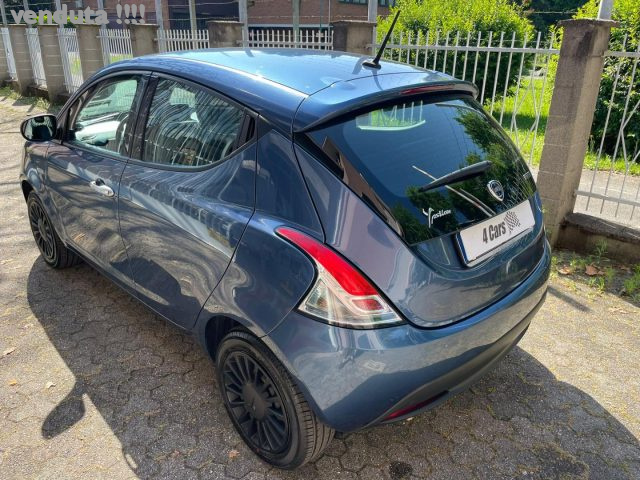 LANCIA Ypsilon usata, con Airbag