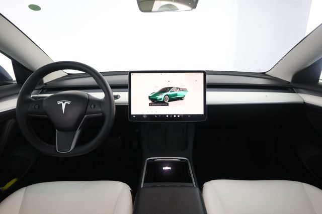 TESLA Model 3 usata 4
