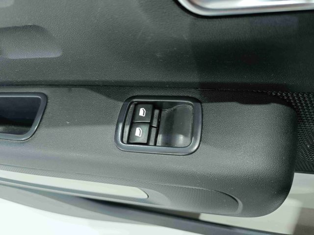 CITROEN C3 usata, con Airbag testa