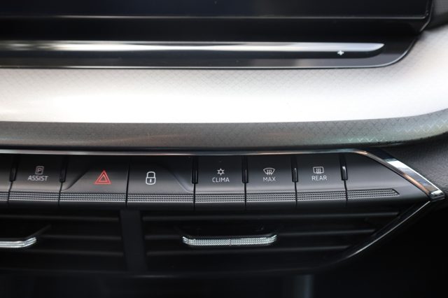 SKODA Octavia usata, con Assistente abbaglianti