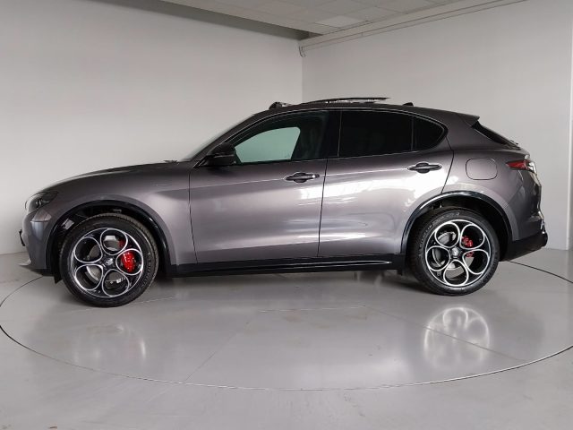 ALFA ROMEO Stelvio usata, con Alzacristalli elettrici