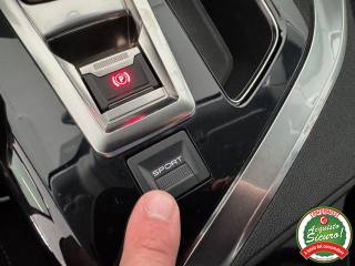 PEUGEOT 3008 usata, con Regolazione elettrica sedili