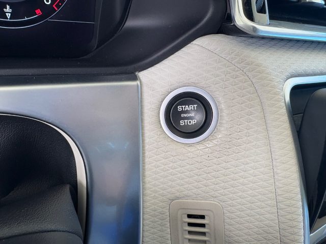 LAND ROVER Range Rover Velar usata, con Kit antipanne
