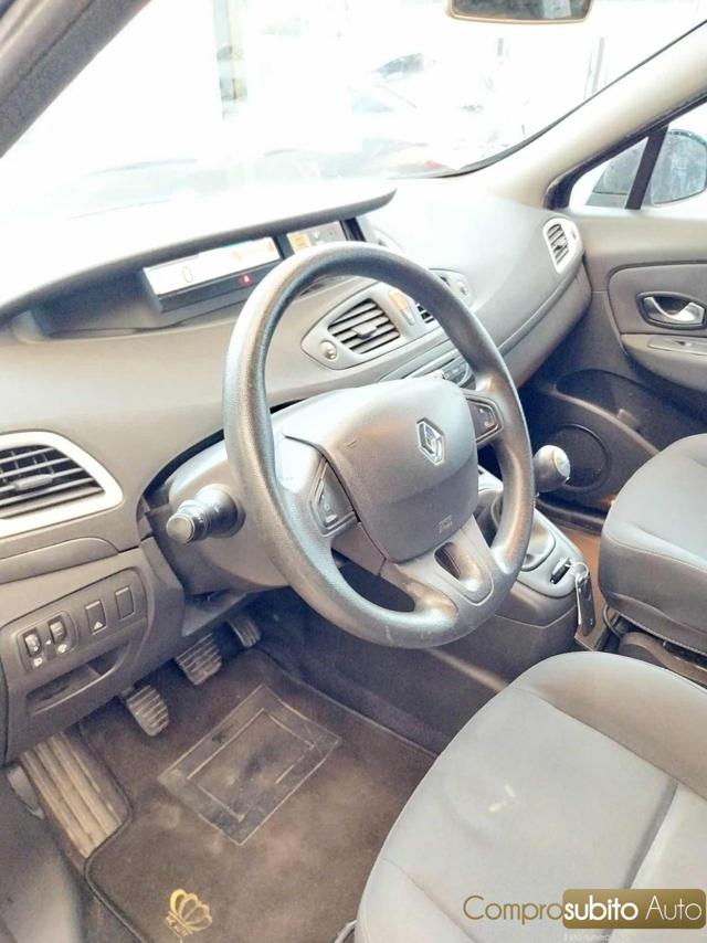 RENAULT Scenic usata, con Controllo trazione