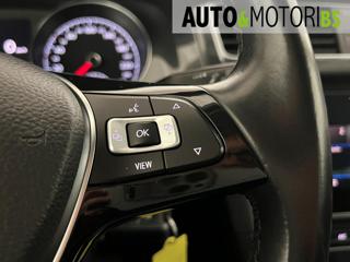 VOLKSWAGEN Golf usata, con Touch screen