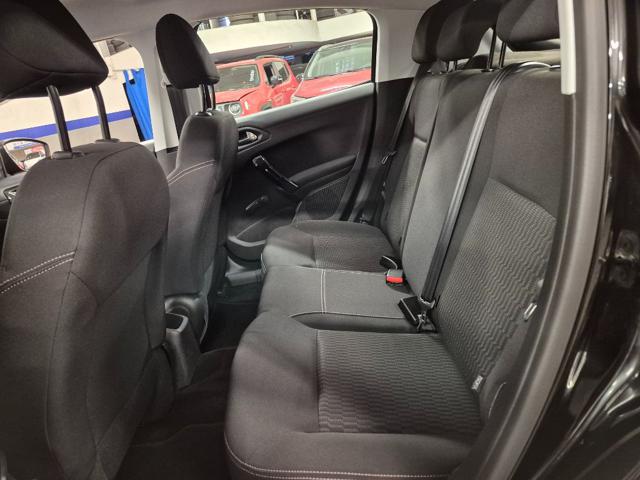 PEUGEOT 208 usata, con Touch screen