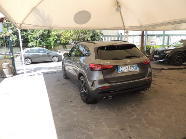 MERCEDES-BENZ GLA 200 usata, con Autoradio