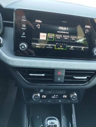 SKODA Kamiq usata, con Controllo automatico clima