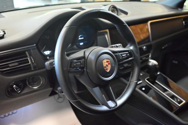 PORSCHE Macan usata 48