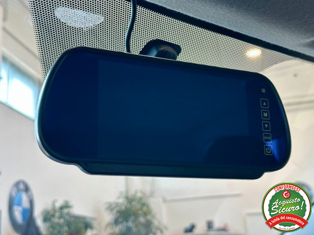 TOYOTA Yaris usata, con Lettore CD