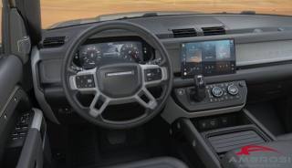LAND ROVER Defender usata 11