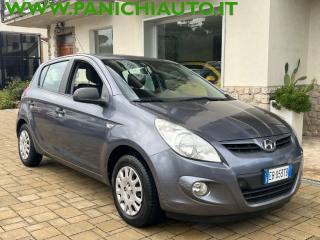 HYUNDAI i20 usata, con Airbag laterali
