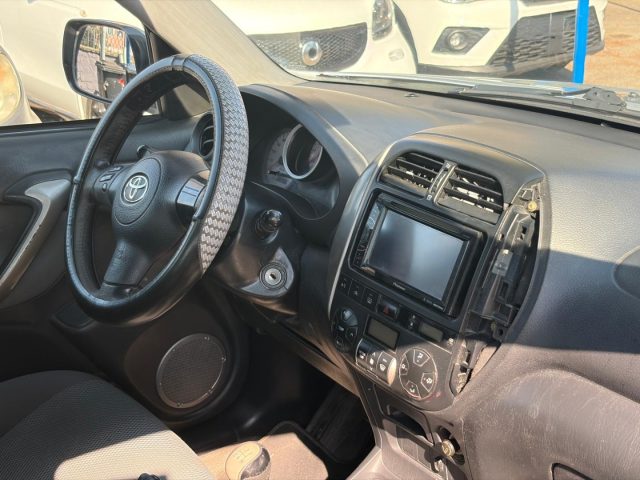 TOYOTA RAV 4 MY23 usata, con Controllo automatico clima