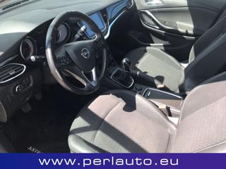 OPEL Astra usata, con Autoradio