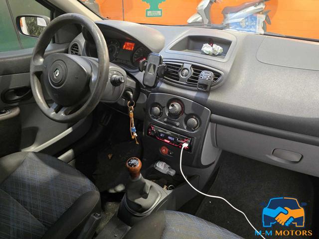 RENAULT Clio usata 15