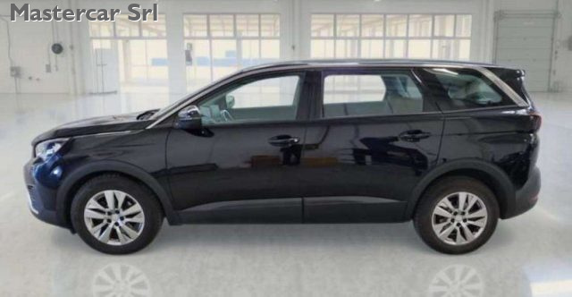 PEUGEOT 5008 usata, con Airbag laterali