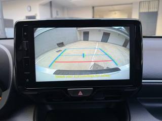 TOYOTA Yaris usata, con Autoradio digitale