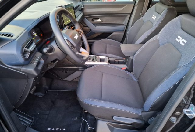 DACIA Duster usata, con Controllo automatico clima