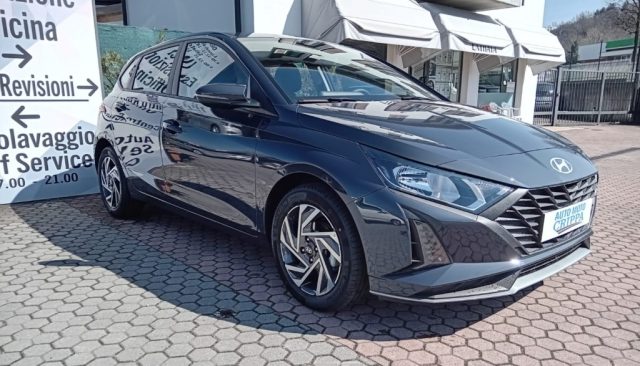 HYUNDAI i20 usata, con Airbag laterali