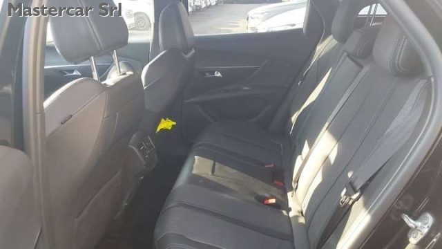 PEUGEOT 3008 usata, con Chiusura centralizzata