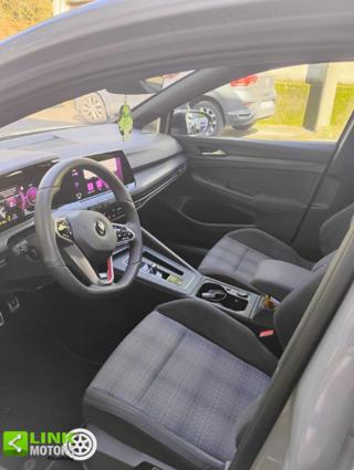 VOLKSWAGEN Golf usata, con Fari Xenon