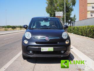 FIAT 500L usata, con USB
