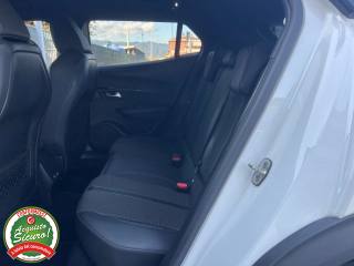 PEUGEOT 2008 usata, con Controllo automatico clima
