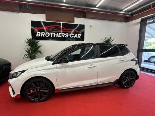 HYUNDAI i20 usata, con Autoradio