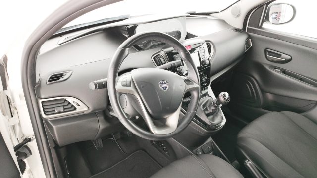 LANCIA Ypsilon usata 40