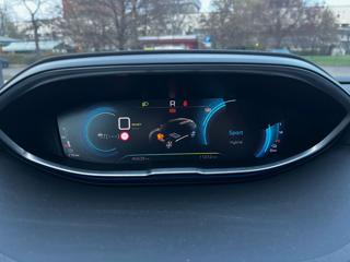 PEUGEOT 3008 usata, con Boardcomputer