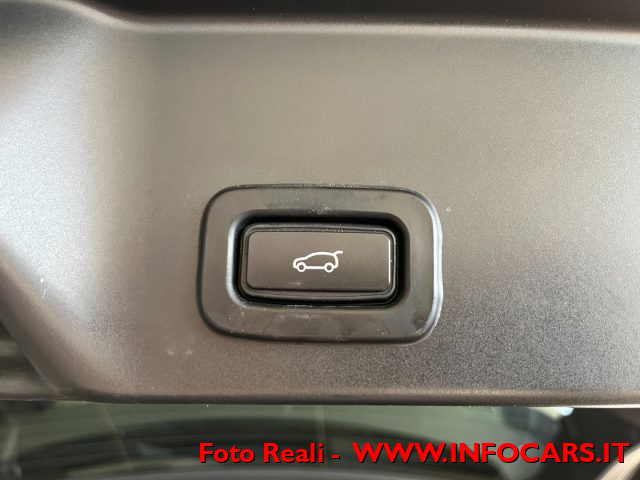 LAND ROVER Range Rover Evoque usata, con Autoradio digitale