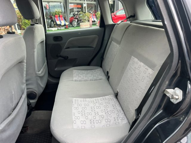 FORD Fiesta usata, con Lettore CD