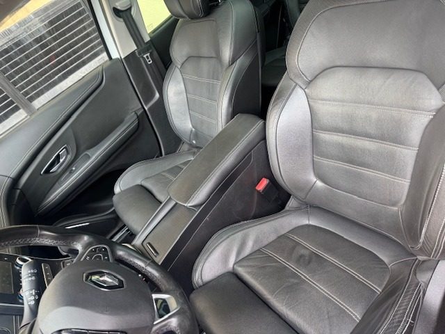RENAULT Grand Scenic usata, con Cruise Control