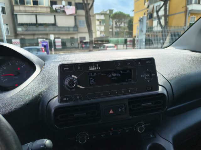 PEUGEOT Partner usata, con Boardcomputer