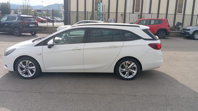 OPEL Astra usata, con Servosterzo